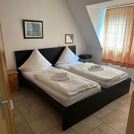 City Center - 4 Room Apartment With Kitchen And 2 Bathrooms Nuremberga Exterior foto